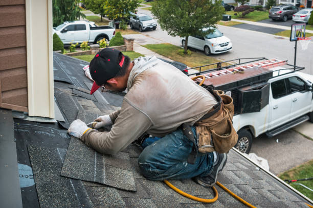 Professional Roof Leak Repair technician working in Roundup, MT